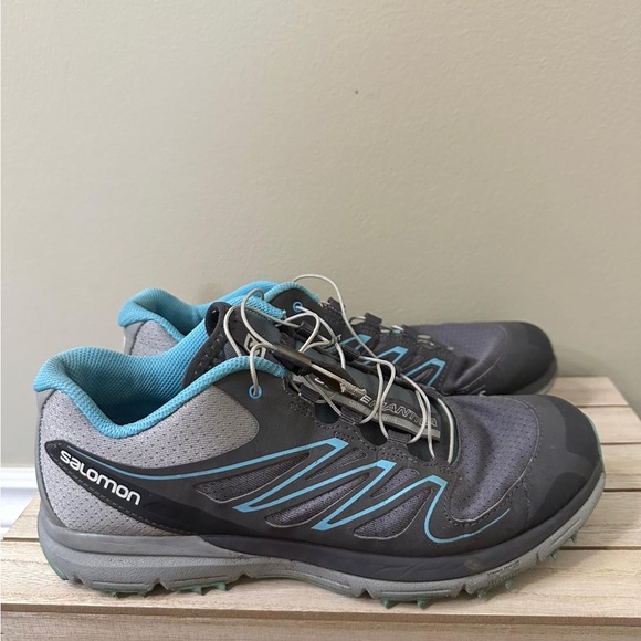 Salomon Women's Gray and Blue Athletic Shoes - Picture 1 of 3